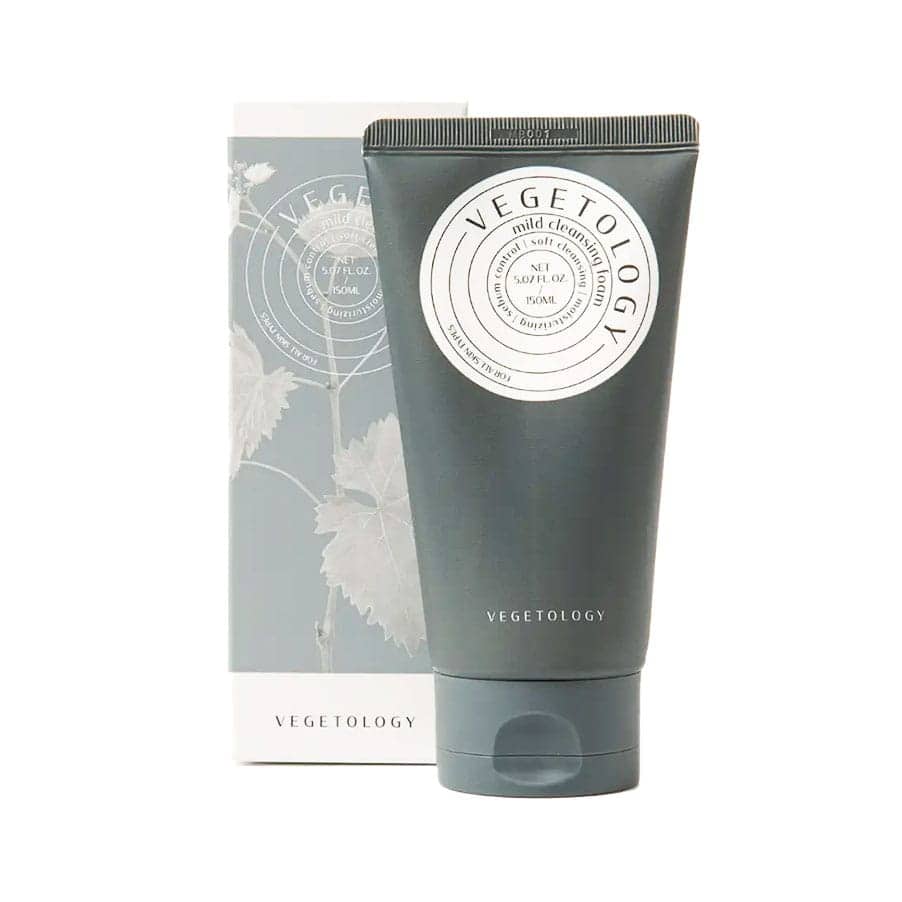 Espuma de Limpeza de Viniferina Vegetology para limpeza facial, embalagem de 150 ml.