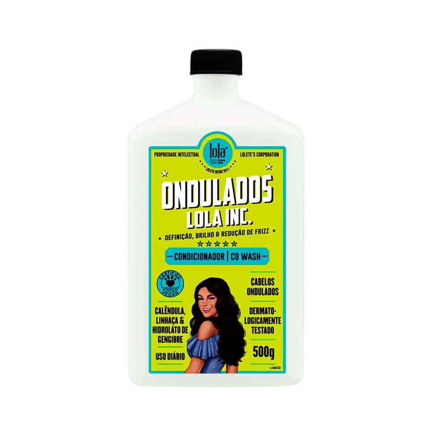 Ondulados Lola Inc. Condicionador 500ml Lola Cosmetics para cabelo ondulado, ajudando a hidratar, desembaraçar e definir as ondas.