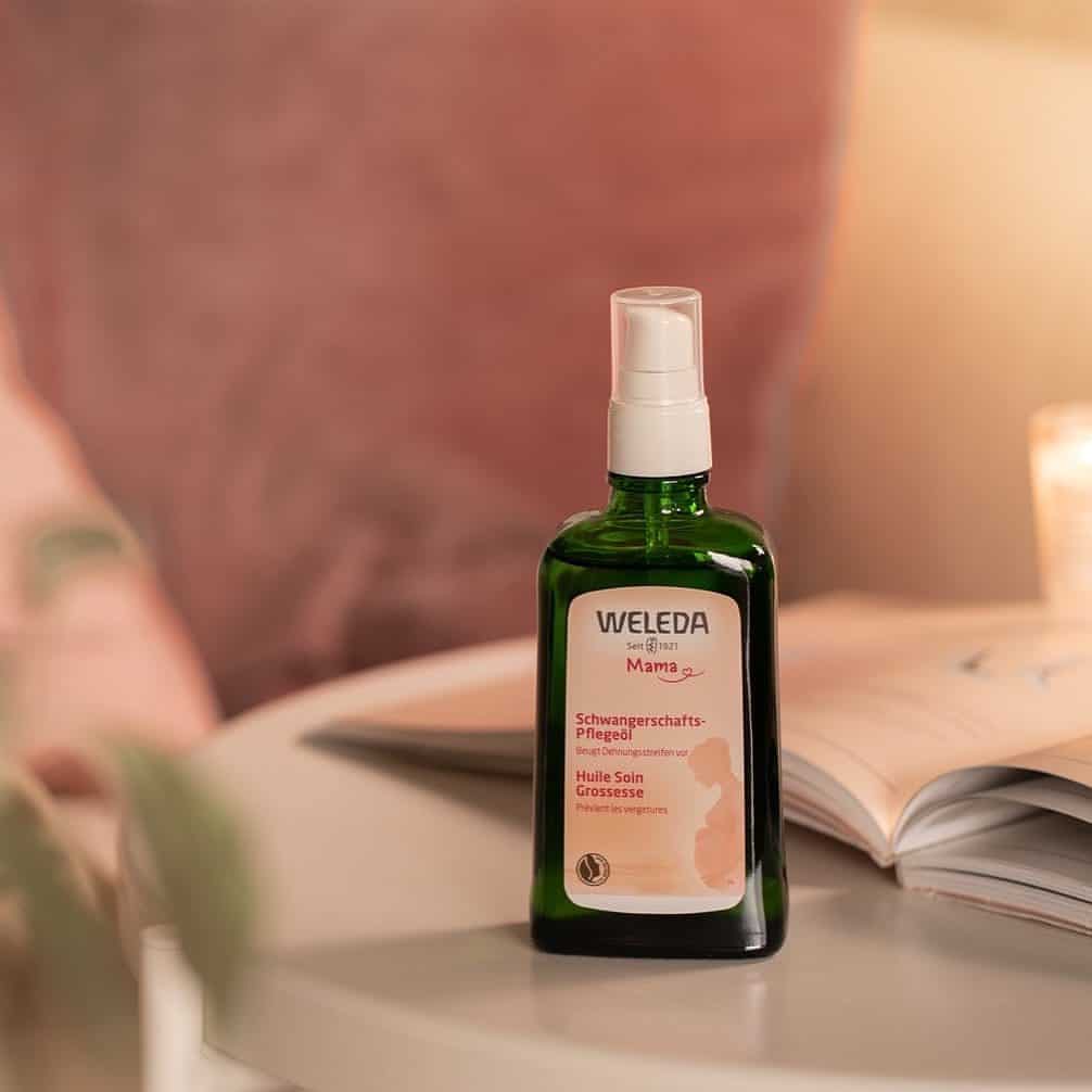 Óleo de Massagem Anti-Estrias da Weleda é um tratamento ante estrias que aporta firmeza e favorece a prevenção e a redução das estrias do processo de...