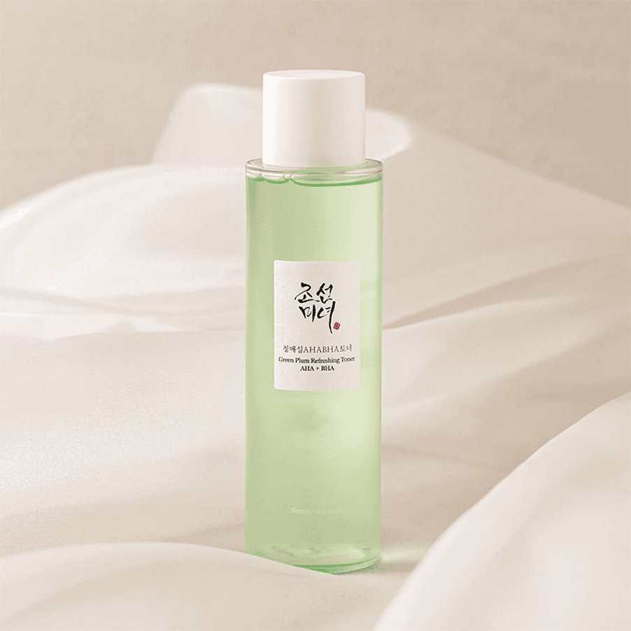 O Tónico Facial Refrescante Green Plum AHA +BHA é a solução perfeita para quem procura uma pele fresca, renovada e equilibrada.