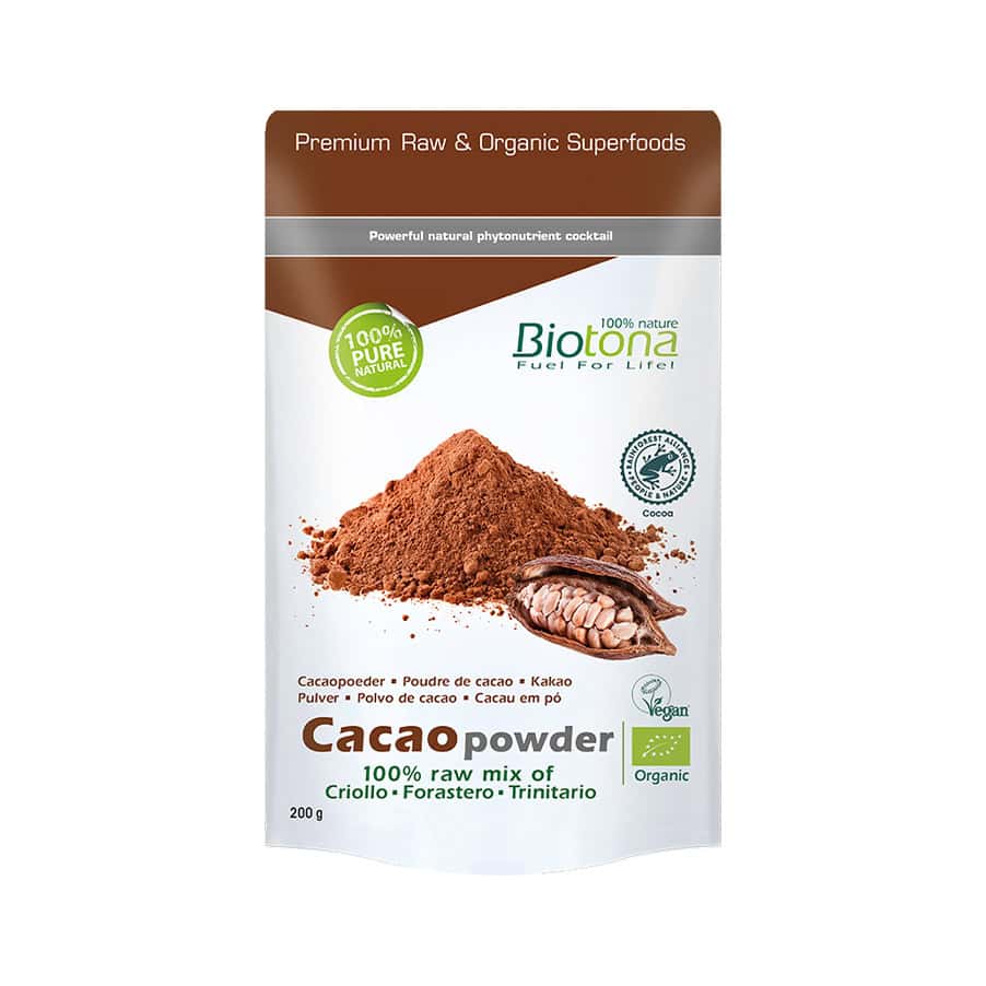 O Cacau 100% Raw Pó é um superalimento 100% puro, obtido a partir de grãos de cacau Trinitario da República Dominicana, cultivados de forma biológica.