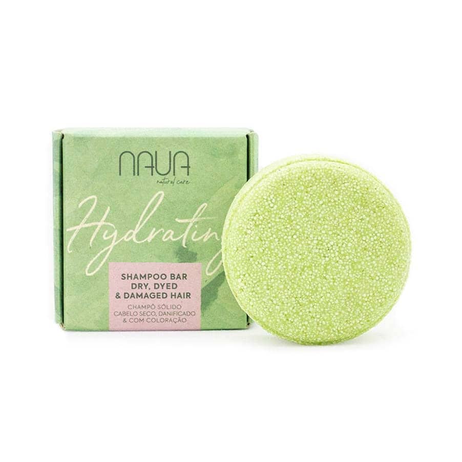 O Shampoo Sólido Hidratante 80g da NAUA para Cabelos Secos, Danificados ou com Coloração é enriquecido com Cupuaçu, um emoliente altamente hidratante que contém vários ácidos gordos essenciais, os quais promovem a elasticidade e a durabilidade do cabelo.
