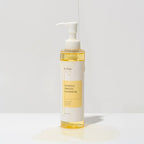 O Óleo de Limpeza Calendula Complete da iUNIK é formulado com apenas 8 ingredientes essenciais e 94% de origem vegetal.