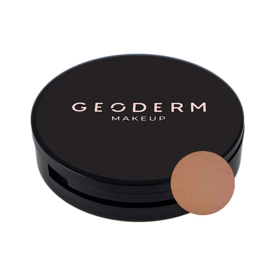 Pó Compacto Dark Caramel 10gr Geoderm para uniformizar o tom da pele e controlar o brilho.

