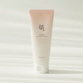 Gel Peeling Apricot Blossom 100ml Beauty of Joseon com flor de ameixa e celulose vegetal para esfoliação facial suave.
