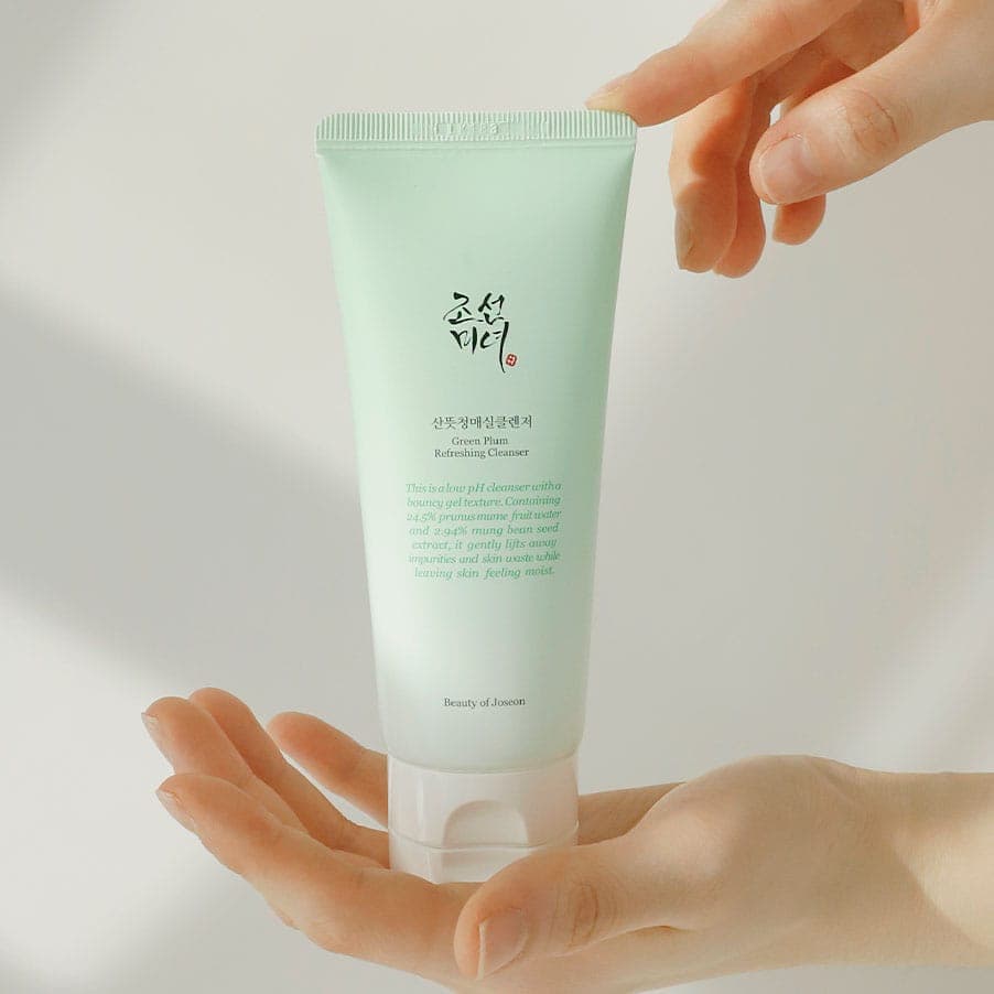 Gel de Limpeza Green Plum Refreshing 100ml Beauty of Joseon com ameixa verde e feijão-mungo para limpeza facial suave.

