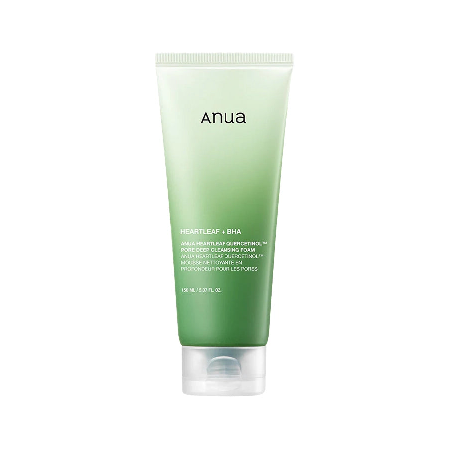 Heartleaf Quercetinol Espuma de Limpeza Anua é formulado com extrato de Houttuynia cordata, conhecida por suas propriedades calmantes e anti-inflamatórias.