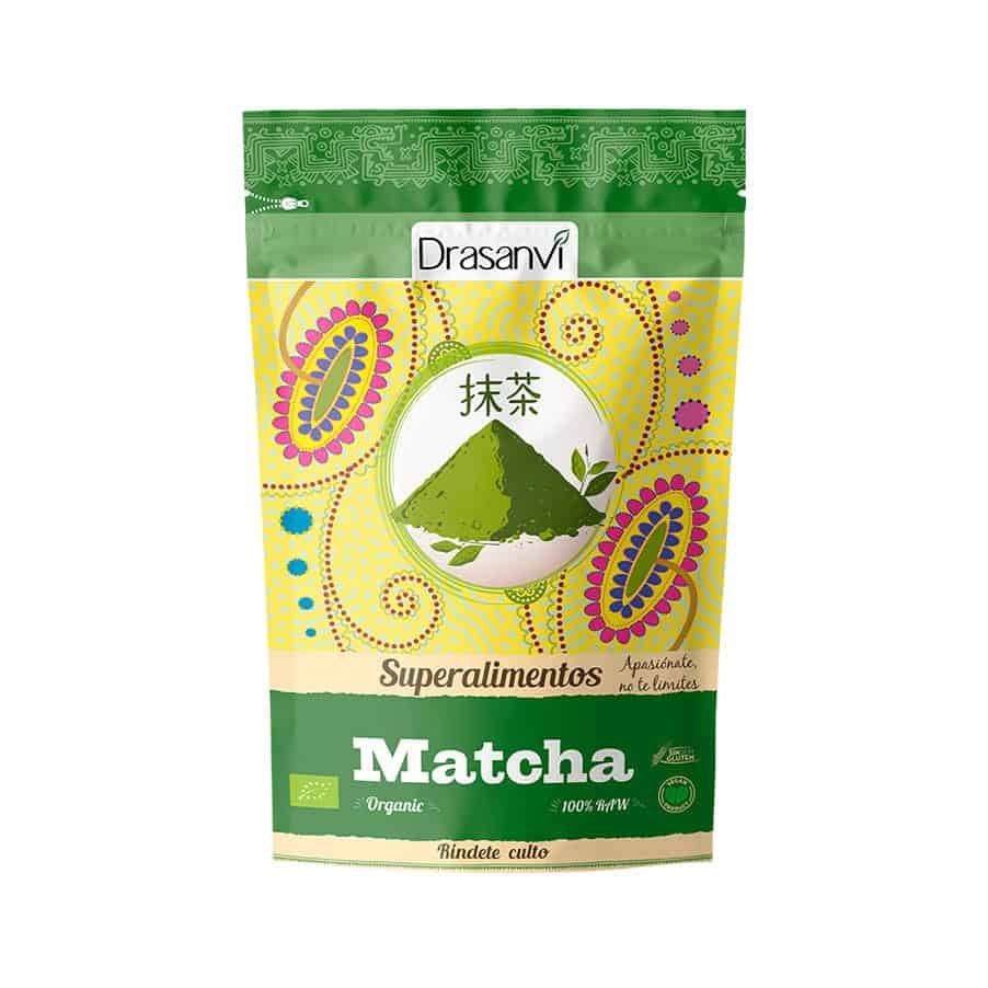 O Chá Matcha é usado há milênios no Japão nas populares cerimônias do chá. É feito de folhas de chá cultivadas à sombra, evitando a luz solar direta.